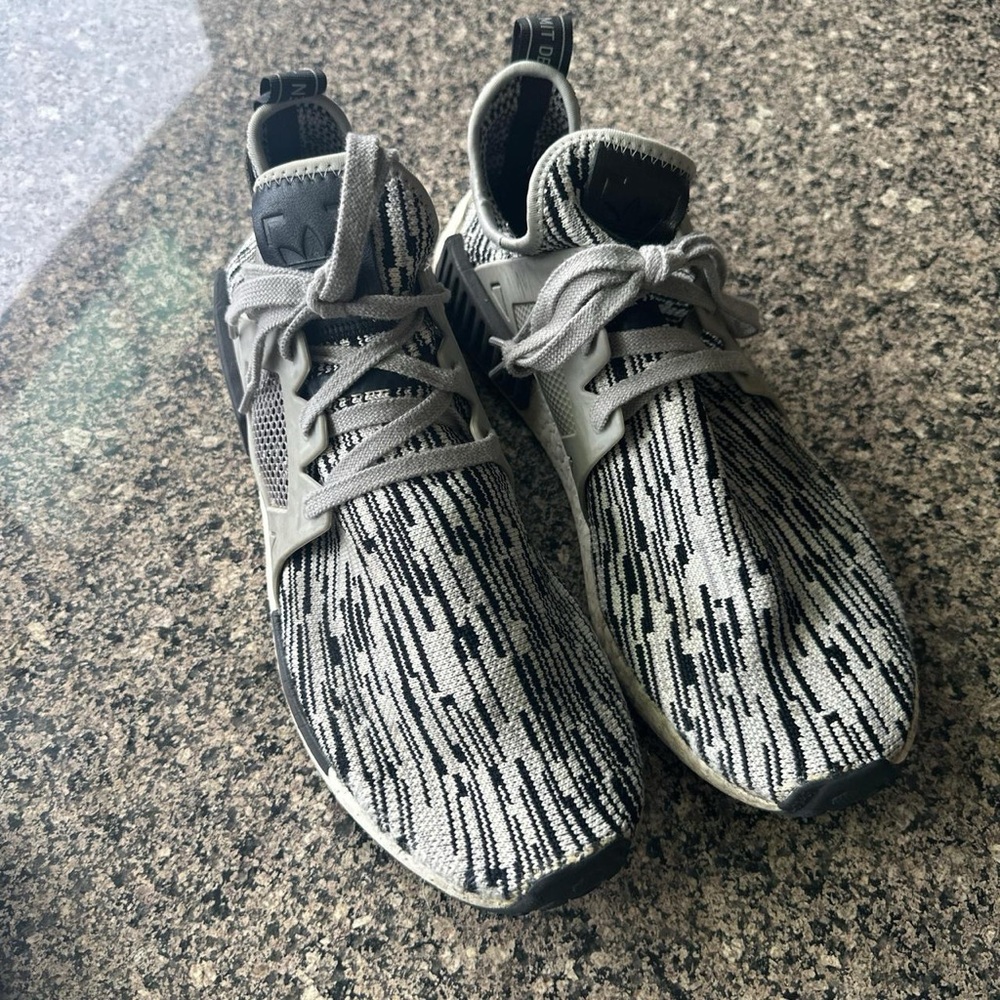 Adidas NMD XR1 Glitch Camo Oreo Size 13